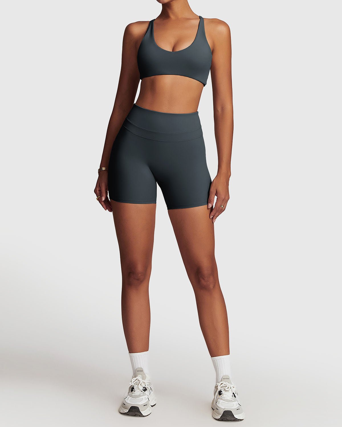Medium-Impact Workout Bra -  Seamless and Supportive