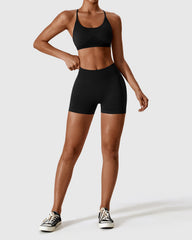 Seamless Leggings & Medium Impact Bra from Gymballa